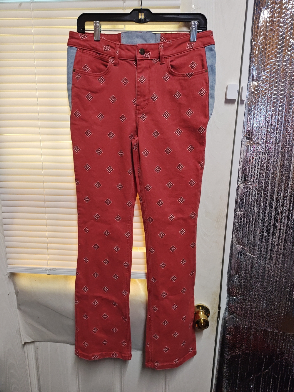 Wrangler Red Patterned Women's Jeans with Light Blue Side Panels